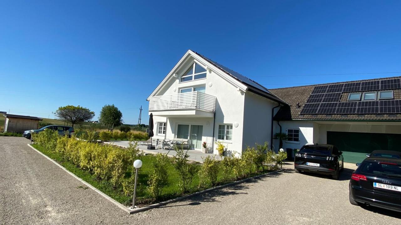 Ferienwohnung Mit Garten Strasswalchen Zewnętrze zdjęcie